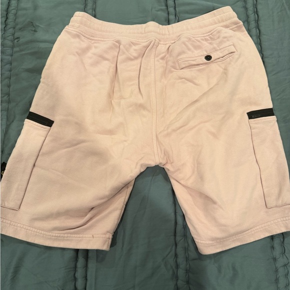 Stone Island Compass Badge Shorts - Picture 2 of 6